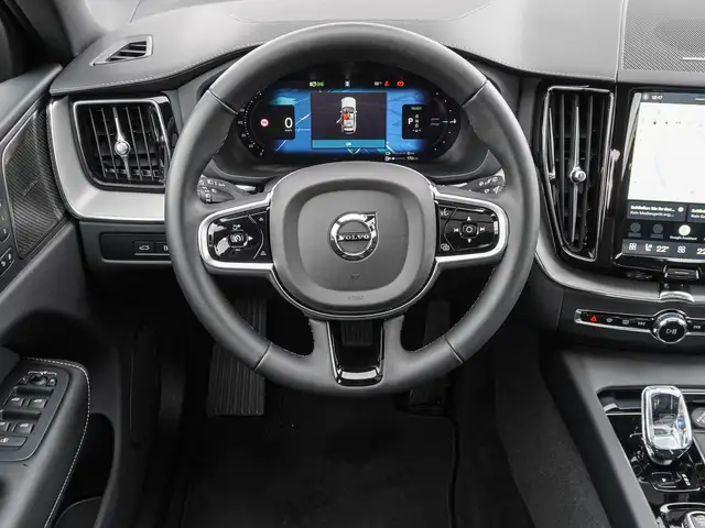 Volvo XC60 view 12