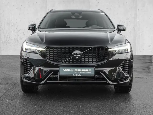 Volvo XC60 view 3