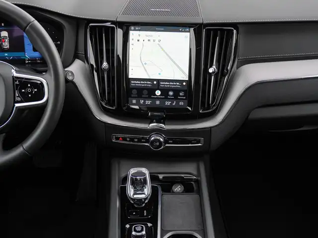 Volvo XC60 view 13