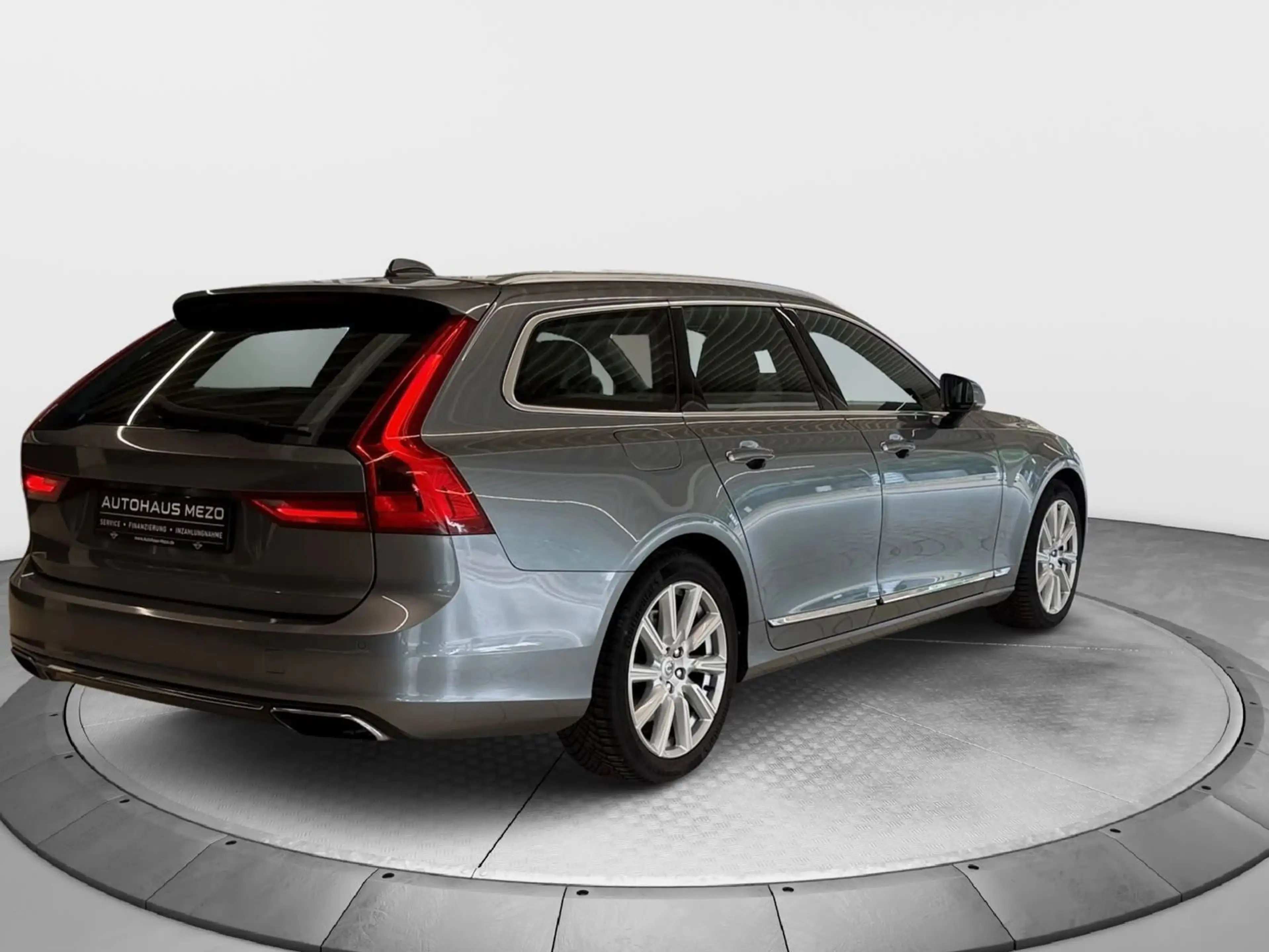 Volvo V90 Inscription AWD — photo 6