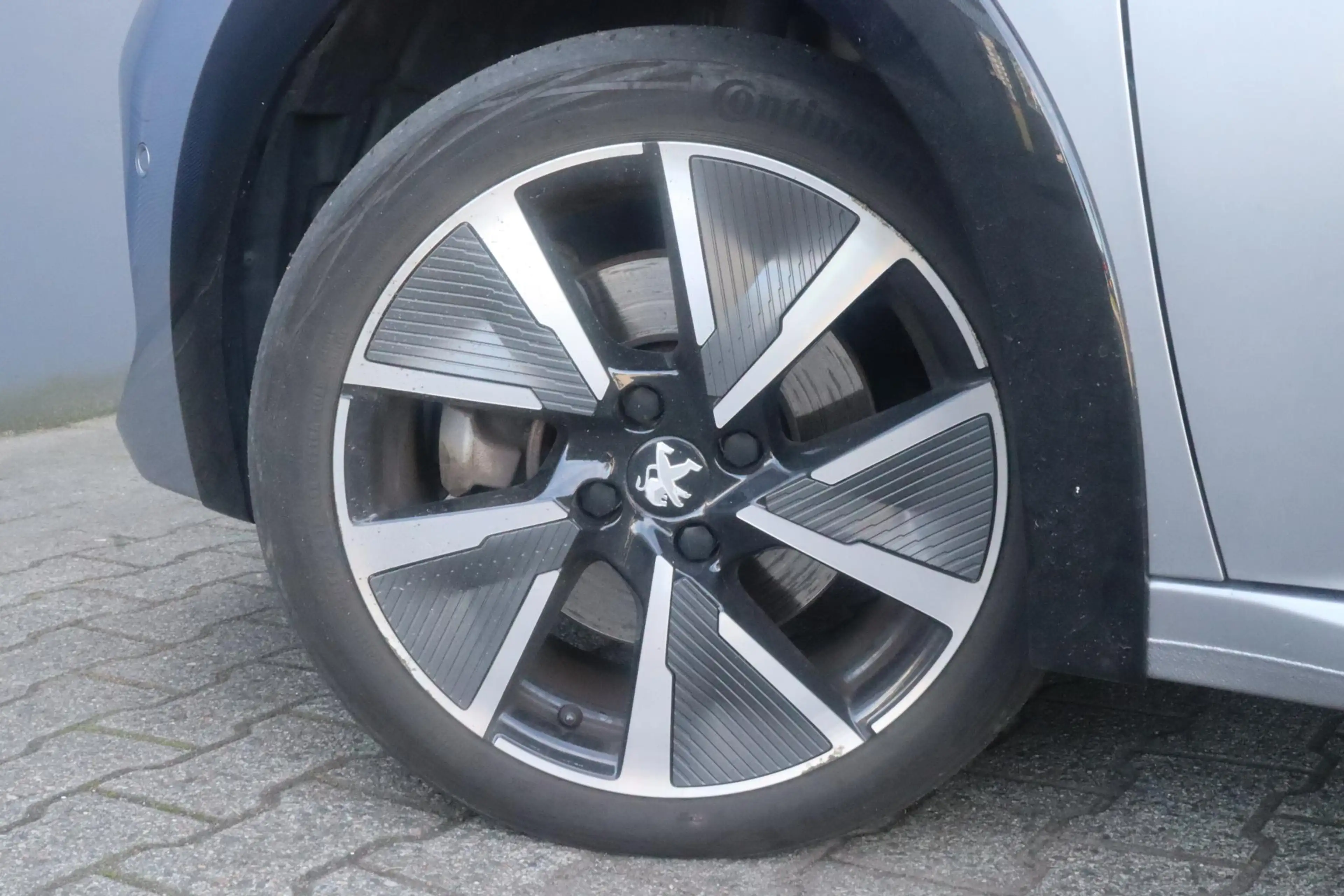 Peugeot e-208 EV GT Pack 50 kWh | SOH 92,4% | Panoramadak | Appl — photo 33