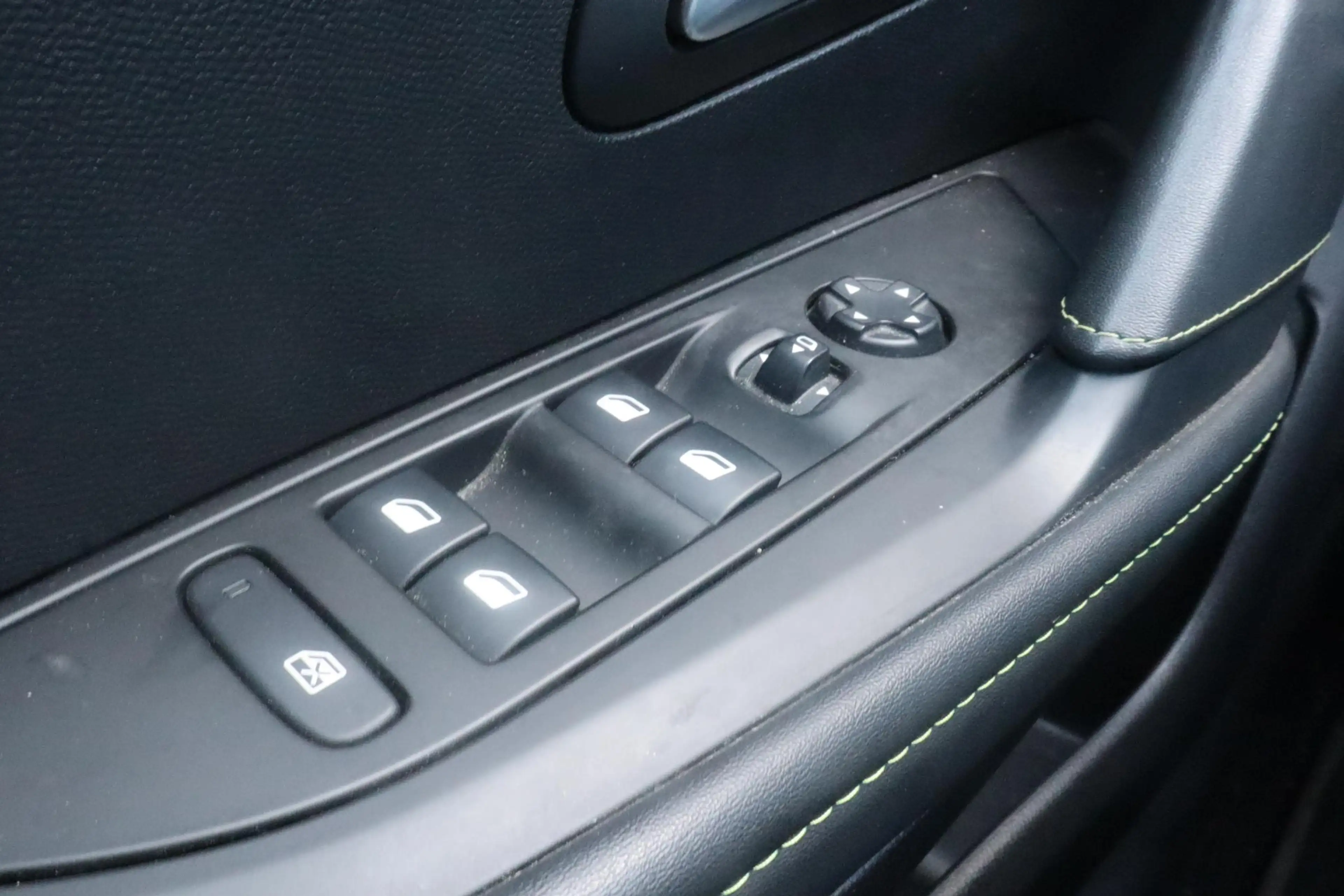 Peugeot e-208 EV GT Pack 50 kWh | SOH 92,4% | Panoramadak | Appl — photo 24