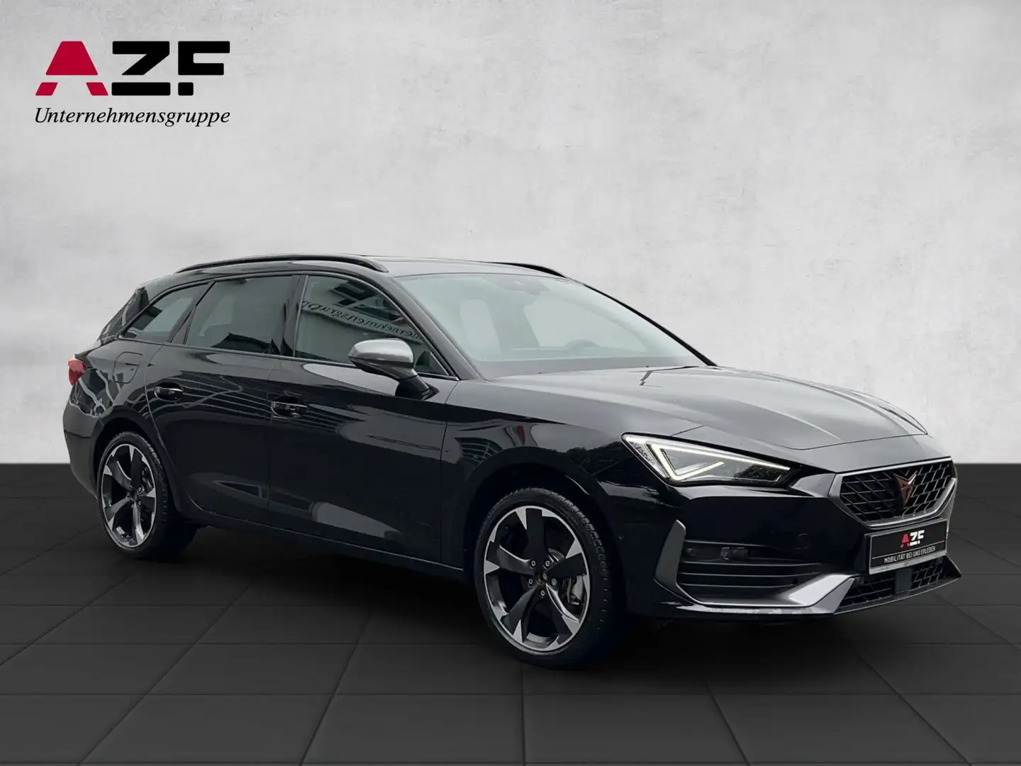 CUPRA Leon Sportstourer 2.0 TDI DSG+AHK+Nav+Matrix+Pan crna - 2