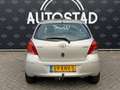 Toyota Yaris 1.3 VVTi Aspiration Automaat/NL-Auto/NAP/APK/Airco Beige - thumbnail 4