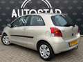 Toyota Yaris 1.3 VVTi Aspiration Automaat/NL-Auto/NAP/APK/Airco Beige - thumbnail 3