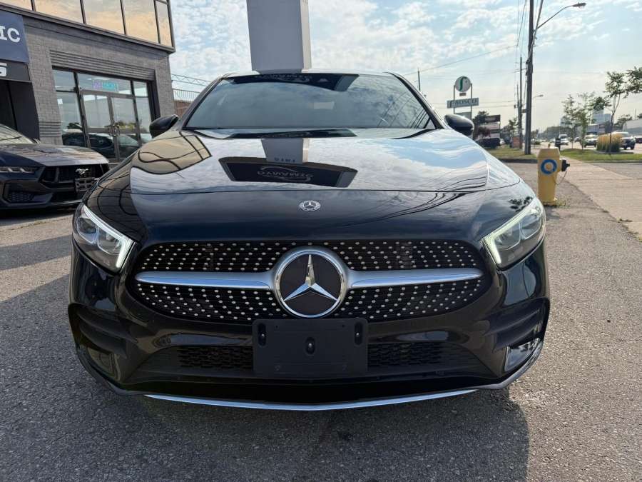 2020 Mercedes-Benz A-Class A 220 4MATIC AMG * PANO ROOF * NAVI * REAR SPOILER — снимка 1
