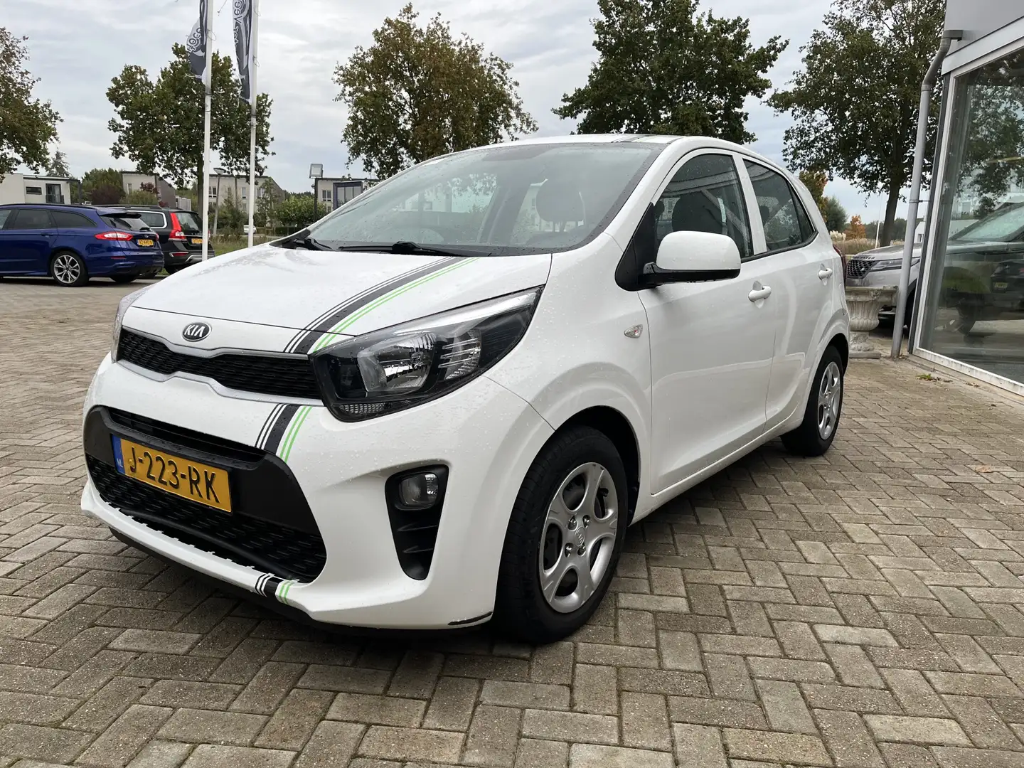 Kia Picanto 1.0 CVVT ComfortLine 50% deal 4.000,- ACTIE Airco Weiß - 2