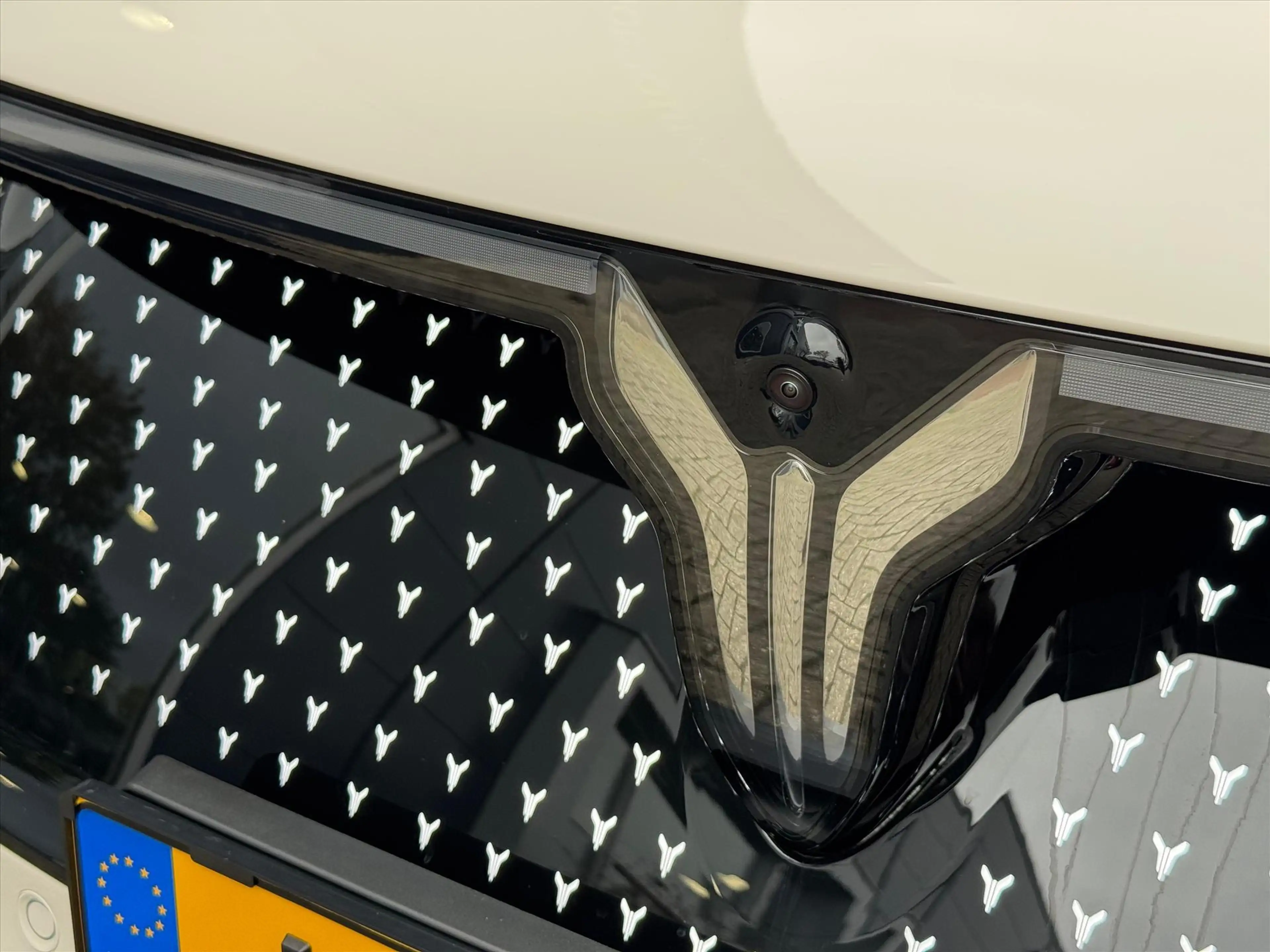 Voyah Courage BEV 80 kWh Performance Edition 4WD 435pk | 360° Ca — photo 15