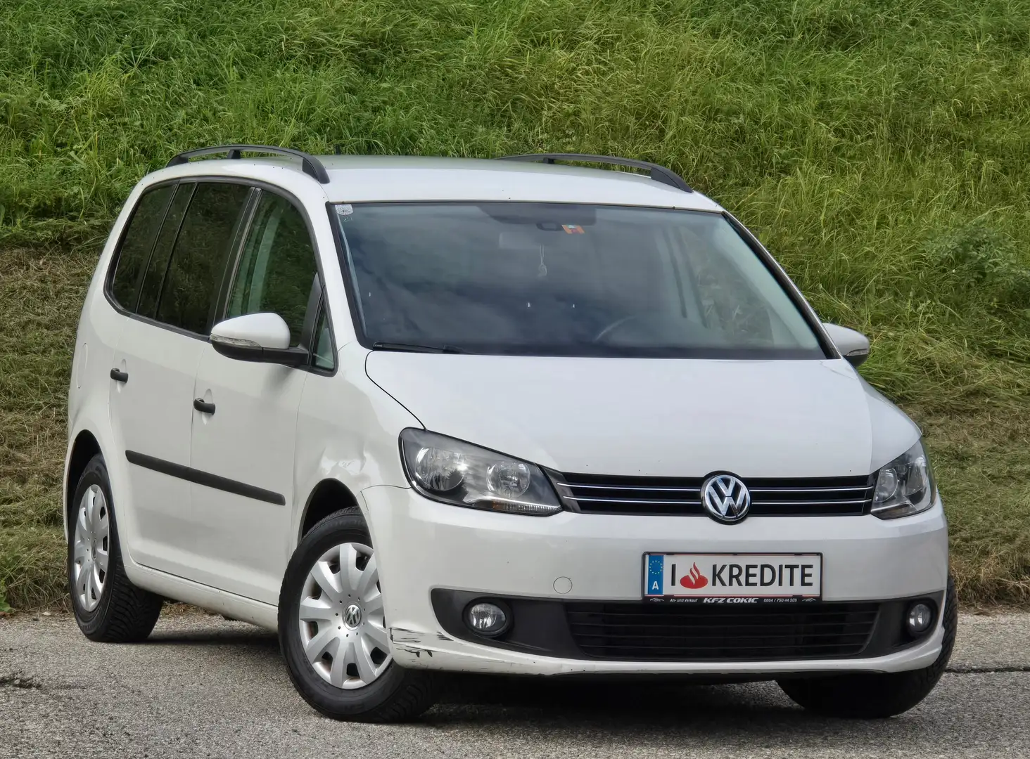 Volkswagen Touran Trendline Top* Kredit* 7 Sitzer* Klima* Tempomat* Weiß - 2