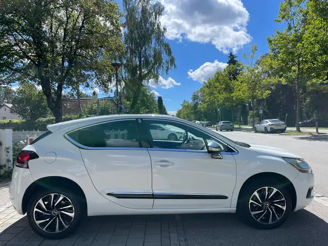 Citroen DS4 view 6
