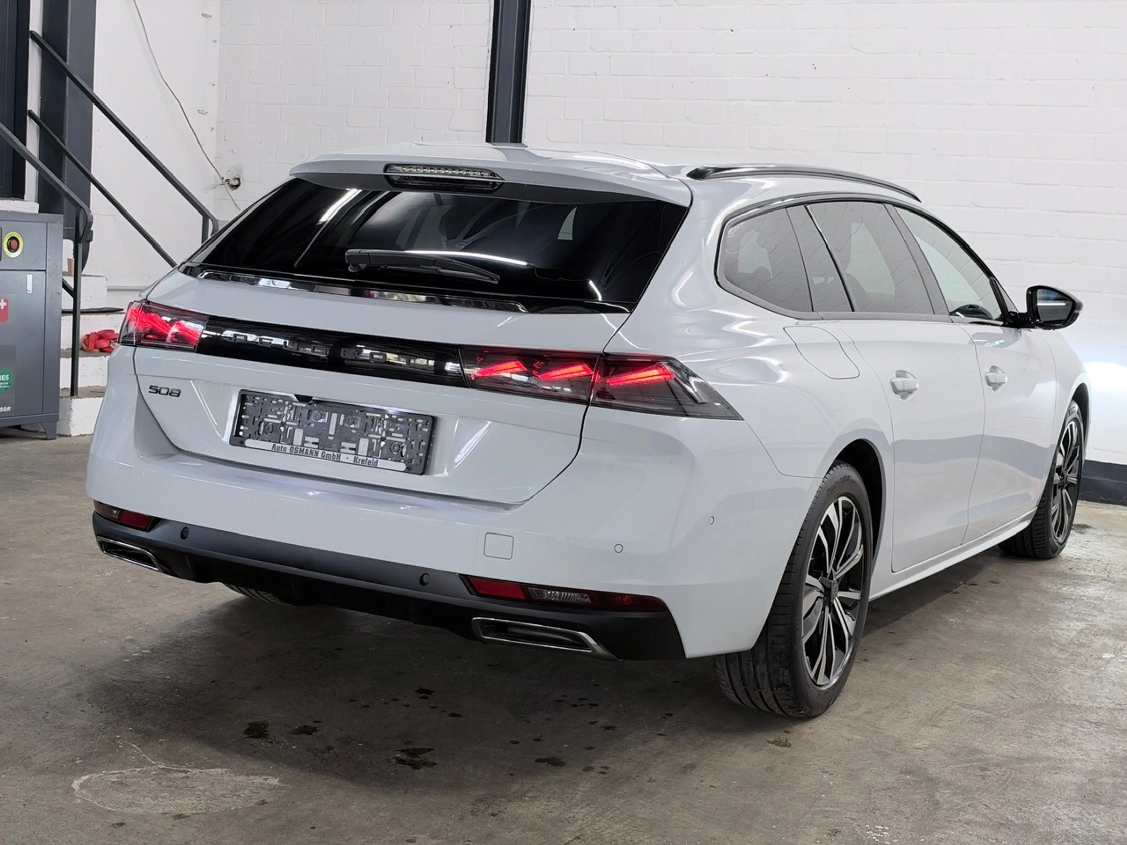 Peugeot 508 SW BlueHDi 130 EAT8 Allure   ACC   TOTW. — photo 7