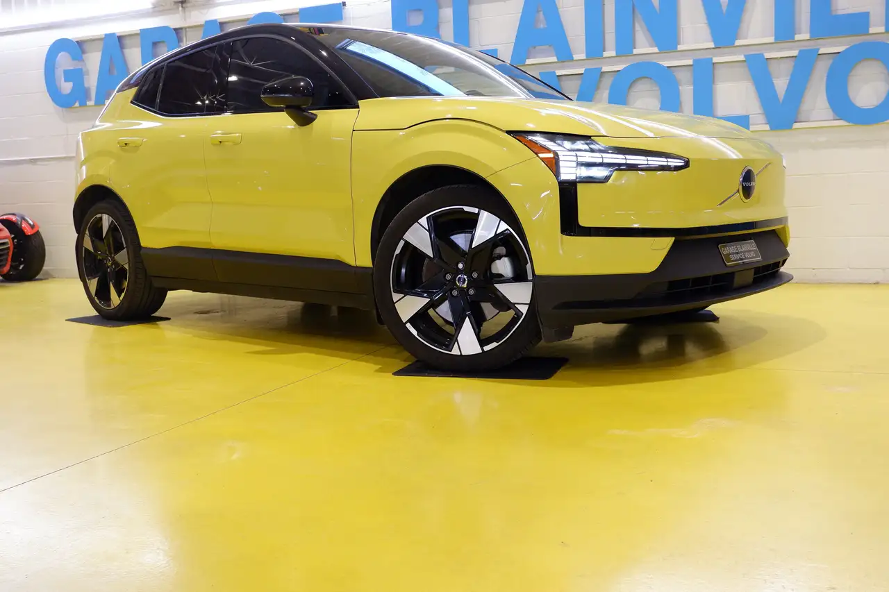 2025 Volvo EX30