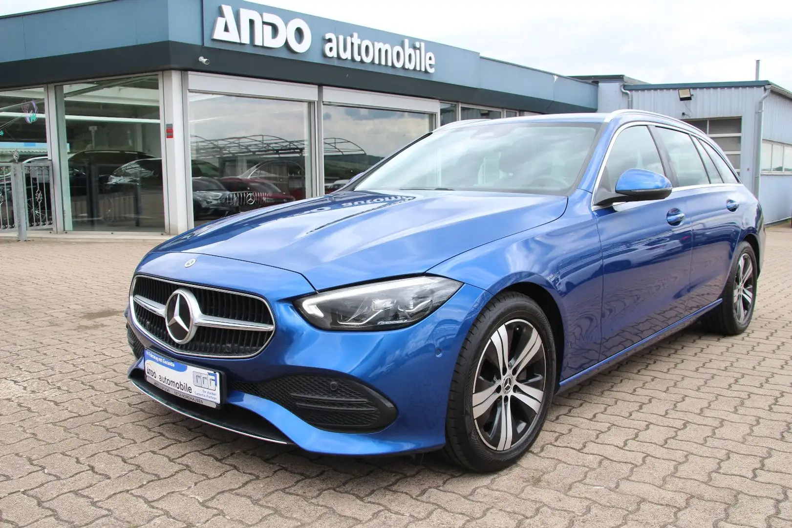 Mercedes-Benz C 200 T d Avantgarde*LED*NAVI*AMBIENTE*1.HAND* Bleu - 1