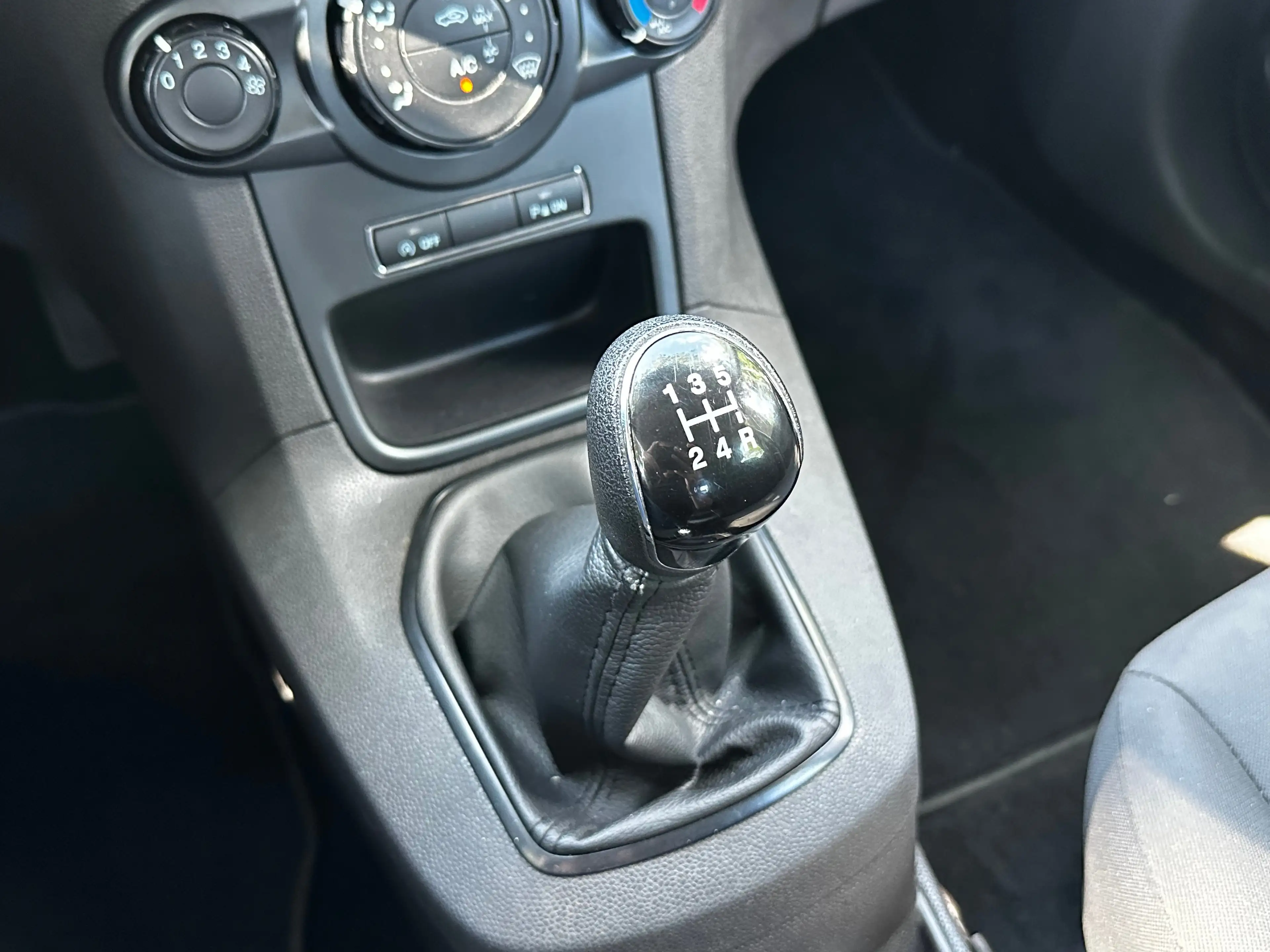 Ford Fiesta 1.0 Style Ultimate | PARKEERSENSOREN V+A| NAVIGATI — photo 28