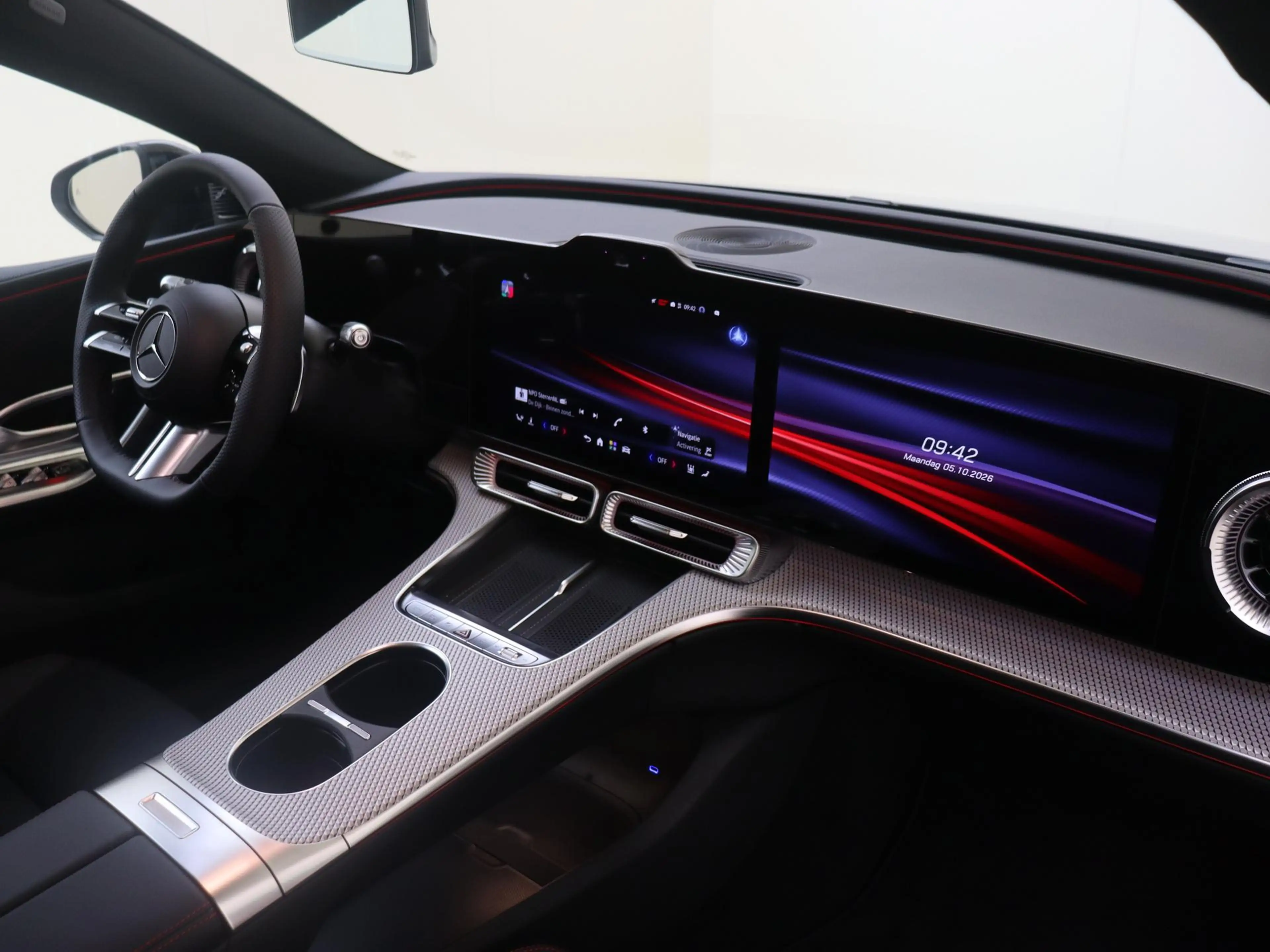Mercedes-Benz C 400 4MATIC Launch Edition 94 kWh / Winterpakket / Sky- — photo 5