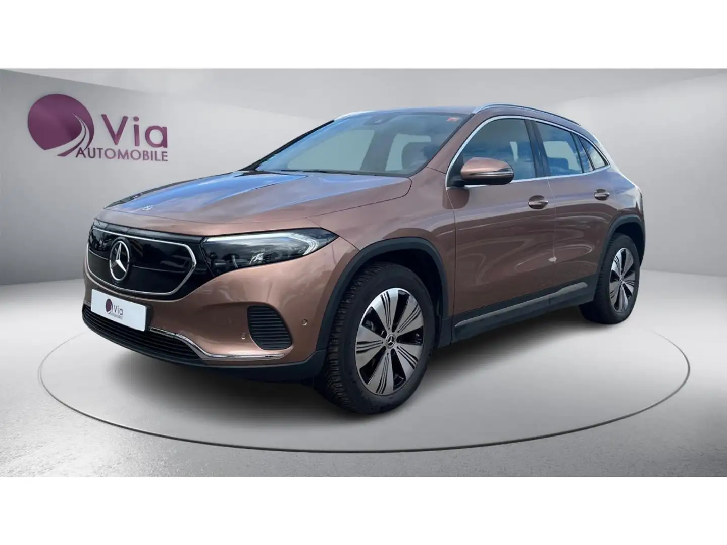 Mercedes-Benz EQA 250 + Edition OR ROSE - PREMIERE MAIN / HAYON ELECTRIQUE Beige - 1
