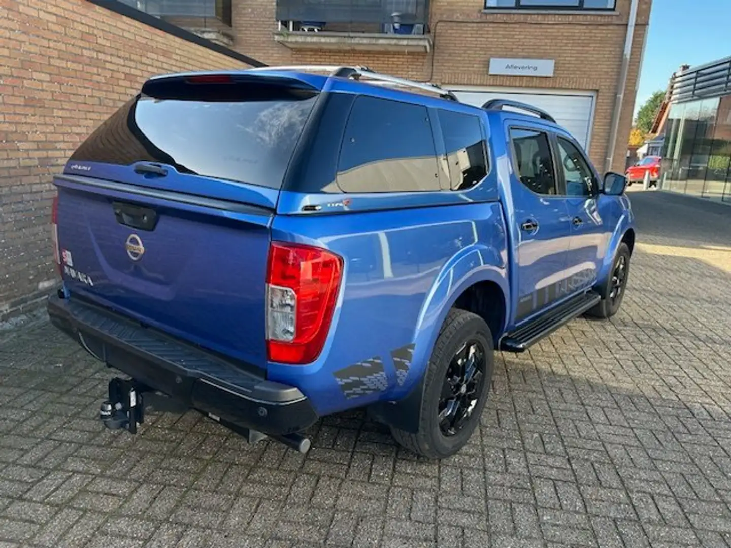 Nissan Navara Navara DC 4x4 Autm. N-Guard Blauw - 2