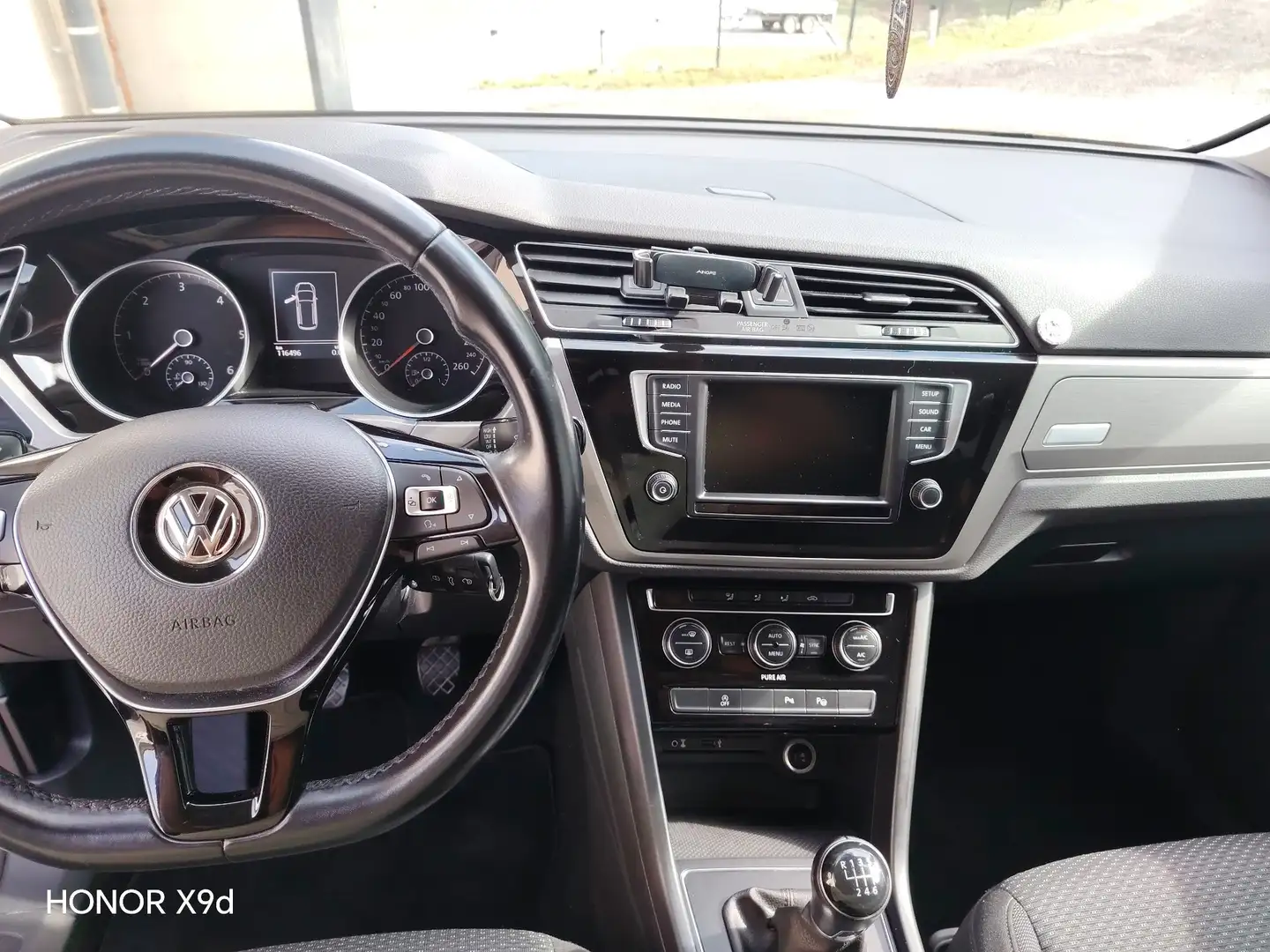 Volkswagen Touran Highline 1,6 SCR TDI - 2