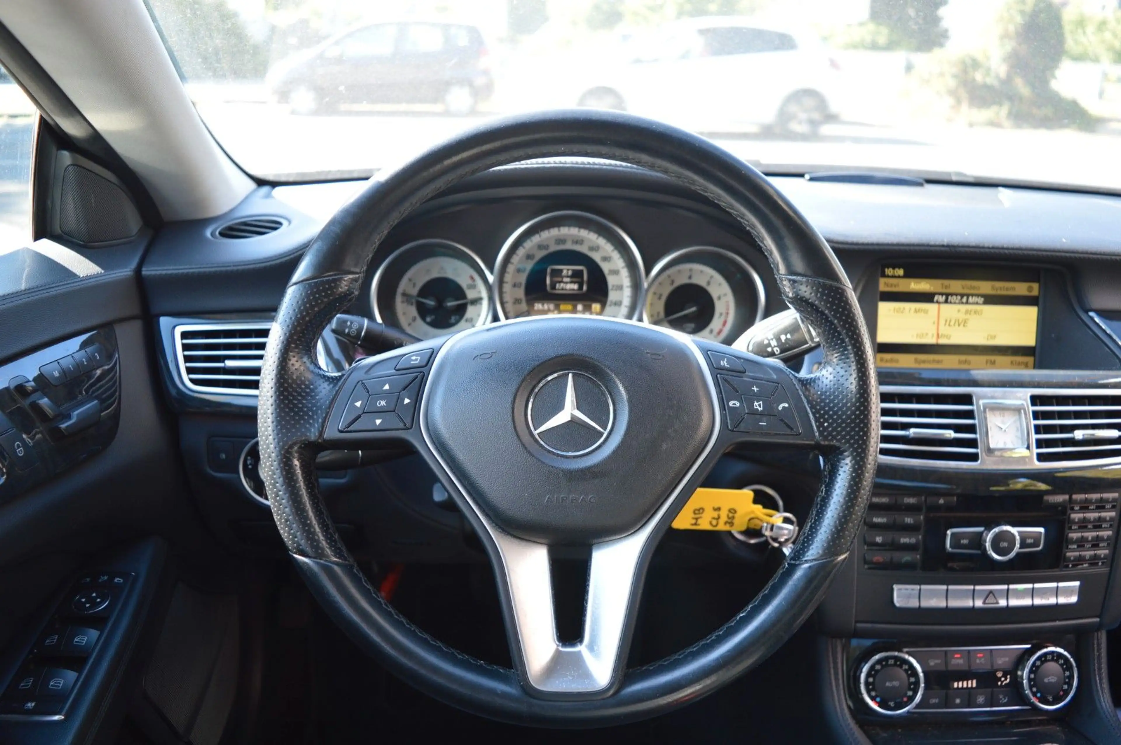 Mercedes-Benz CLS 350 BlueEfficiency — photo 14