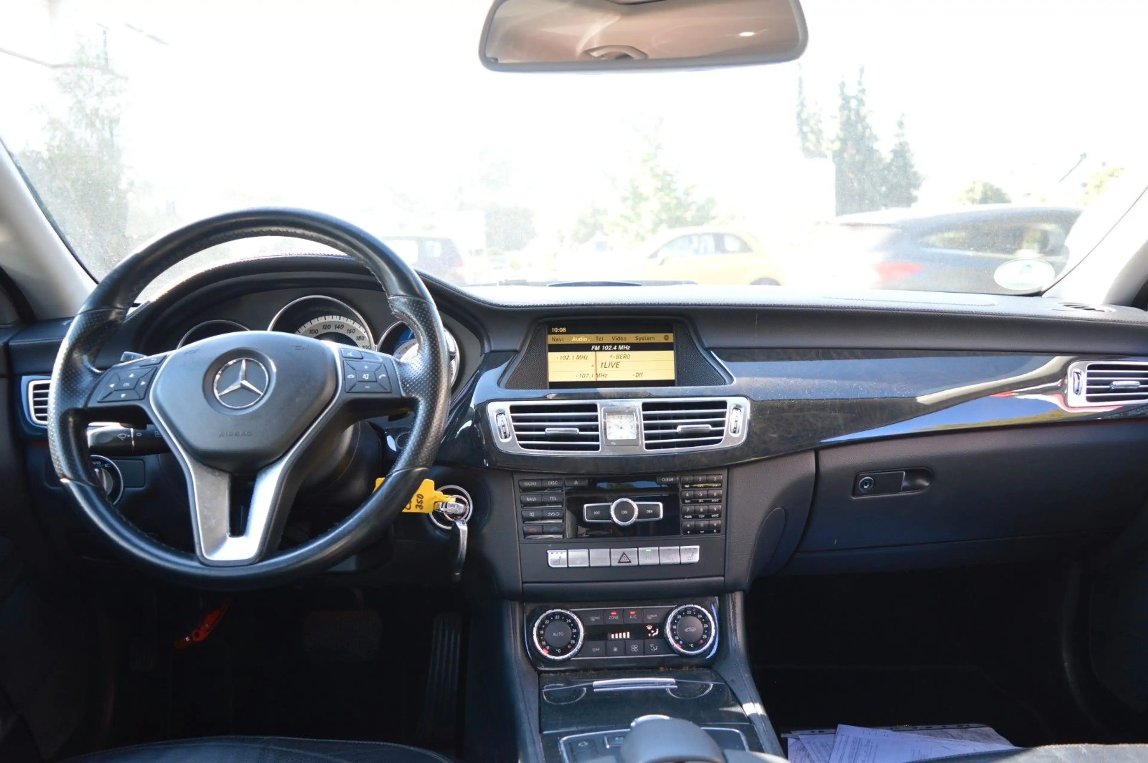 Mercedes-Benz CLS 350 BlueEfficiency — photo 15
