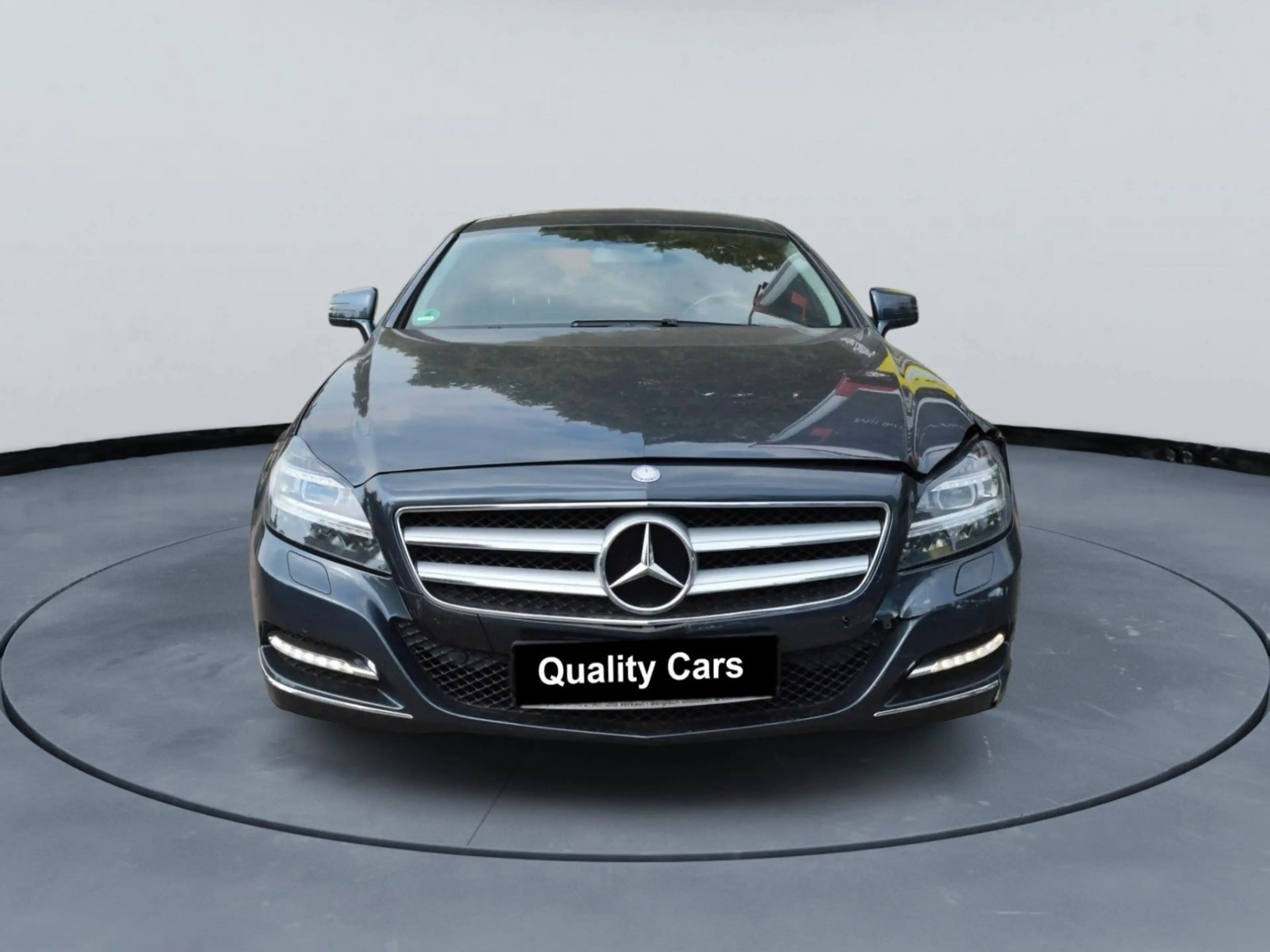 Mercedes-Benz CLS 350 BlueEfficiency — photo 2
