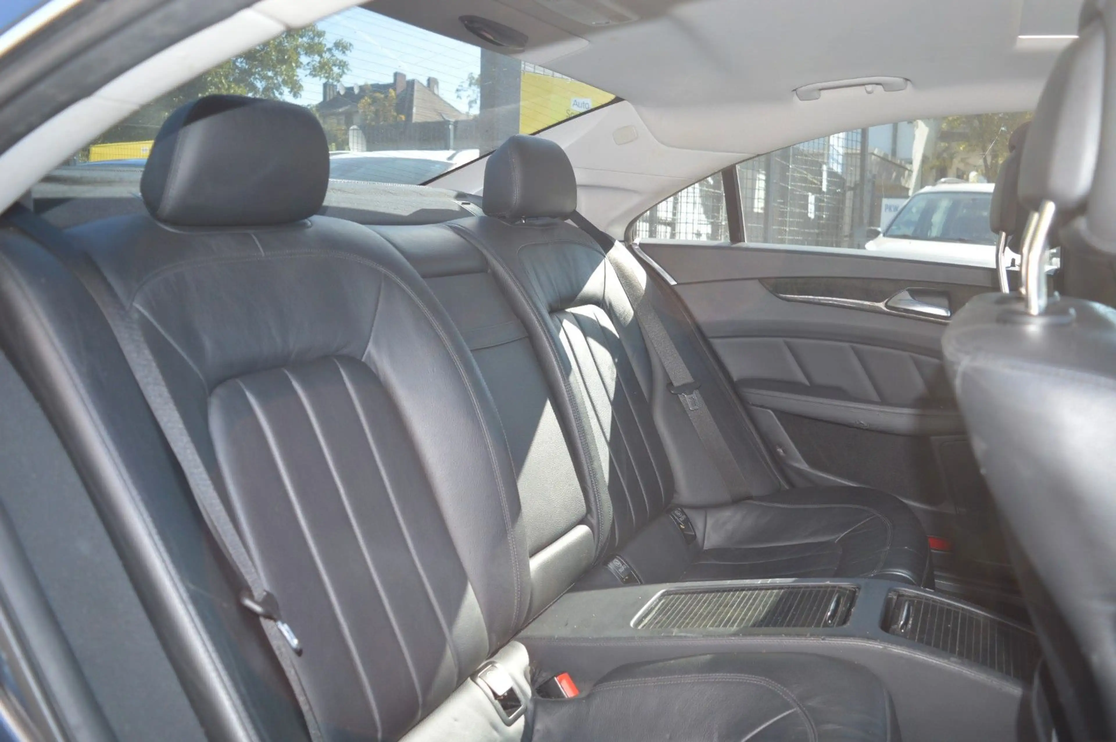 Mercedes-Benz CLS 350 BlueEfficiency — photo 12