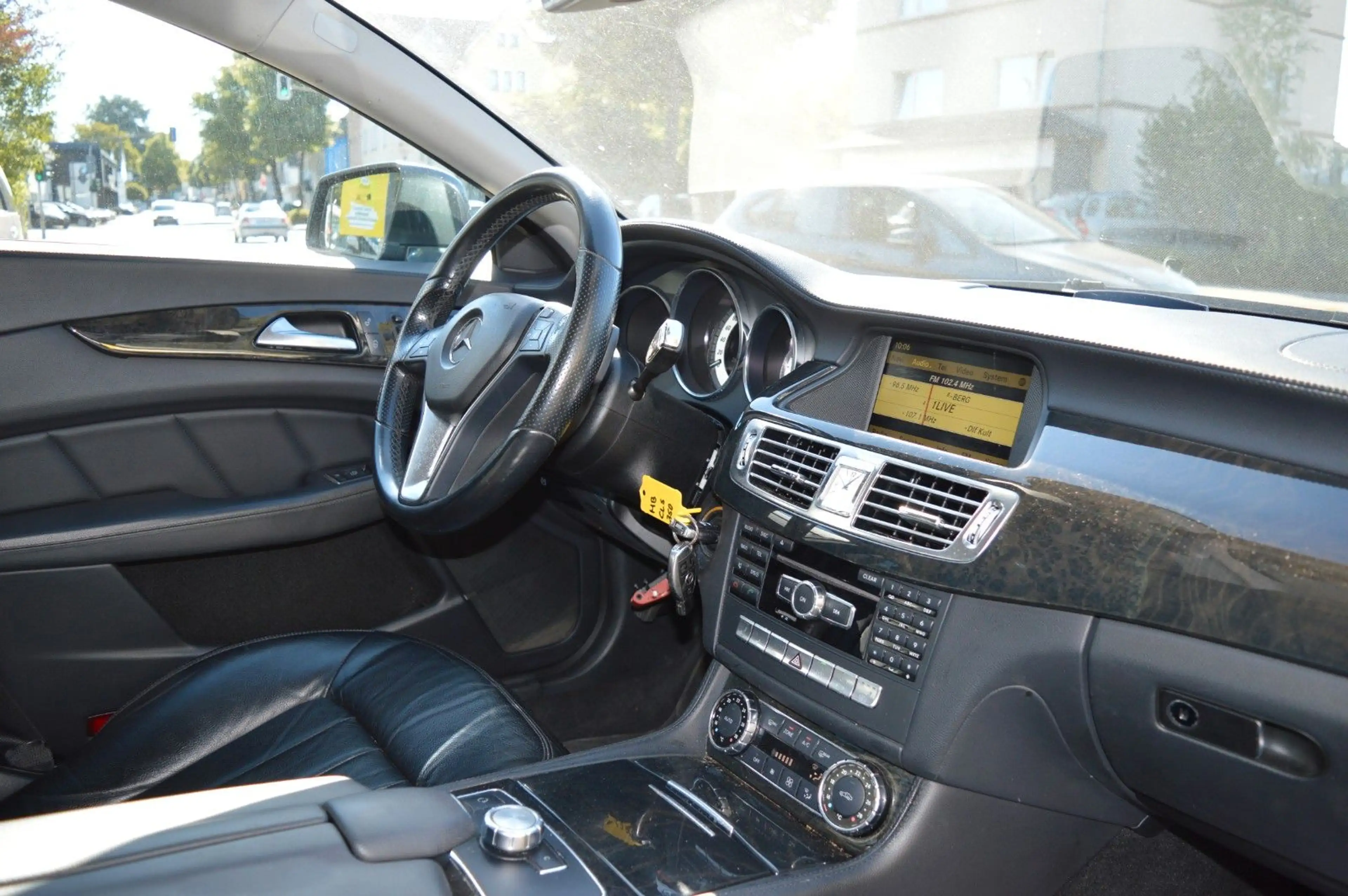 Mercedes-Benz CLS 350 BlueEfficiency — photo 11