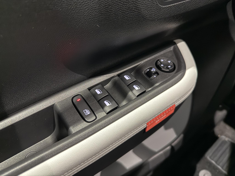 Citroen C3 Aircross Ë-C3 Max 113pk 44 kWh | Apple Carplay & Android Au — photo 15