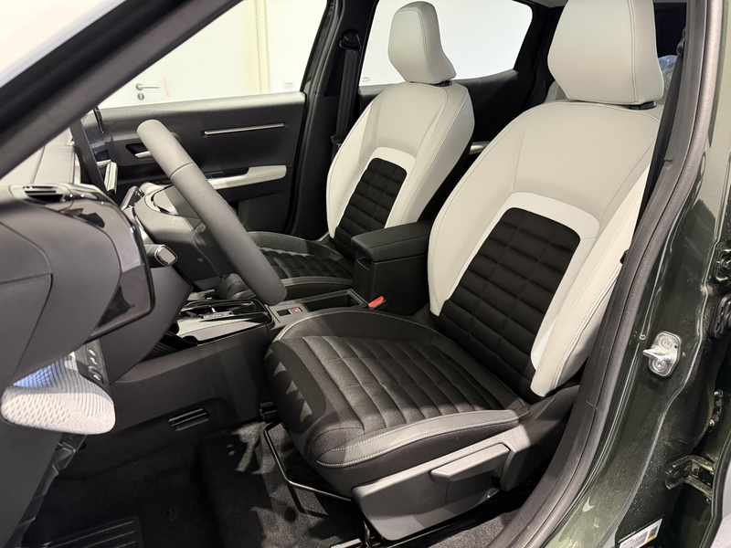 Citroen C3 Aircross Ë-C3 Max 113pk 44 kWh | Apple Carplay & Android Au — photo 8