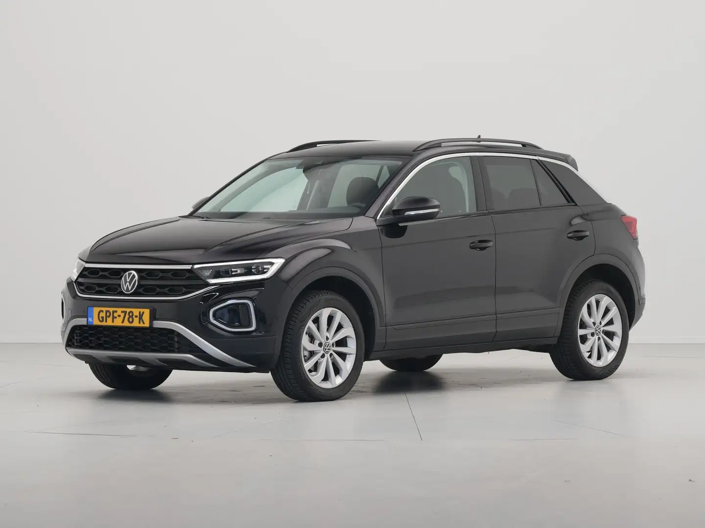 Volkswagen T-Roc 1.5 TSI 150pk DSG Navigatie Camera Acc Carplay Par Noir - 2