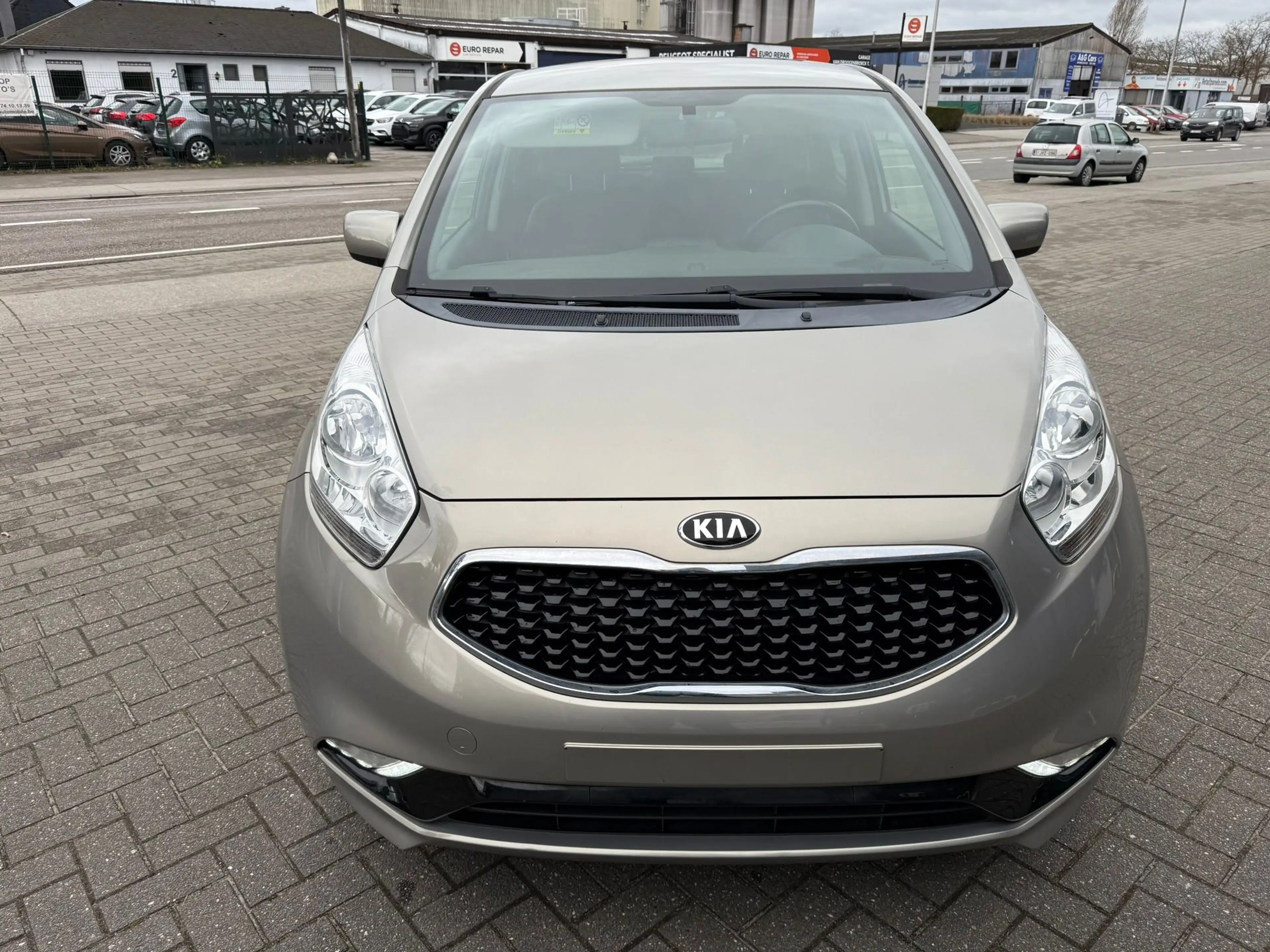 Kia Venga Venga 1.4i World Edition ISG GARANTIE 1 AN/JAAR — photo 3