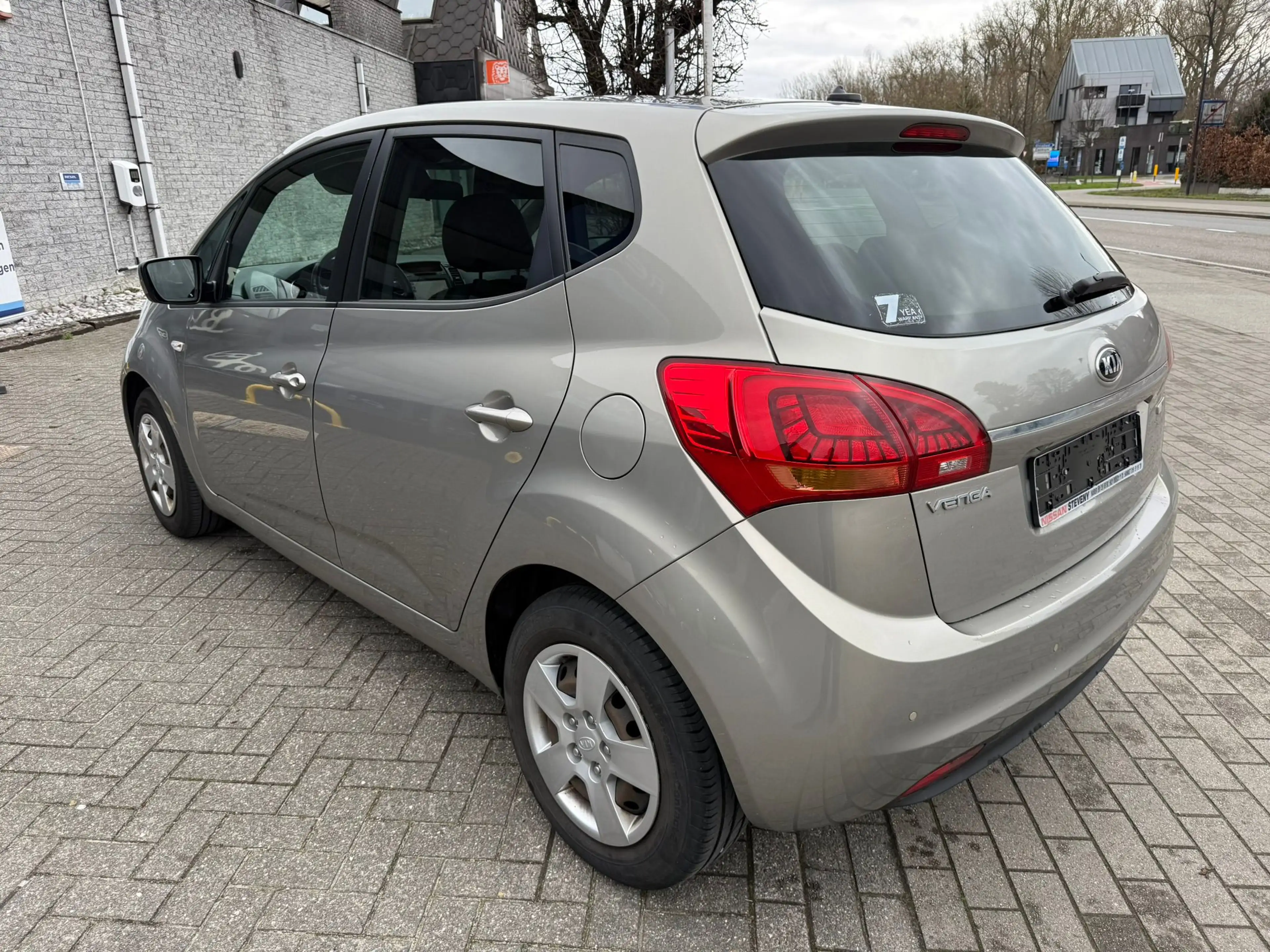Kia Venga Venga 1.4i World Edition ISG GARANTIE 1 AN/JAAR — photo 6