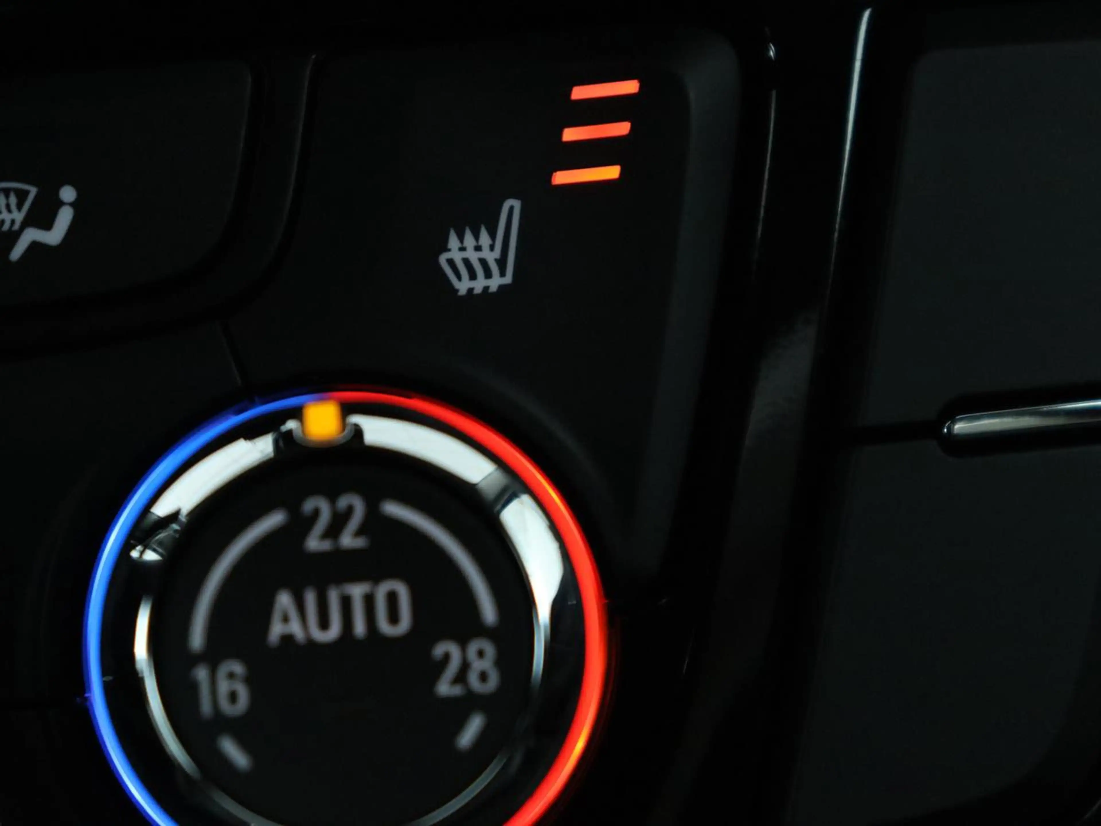 Opel Mokka X 1.4 Turbo Innovation | Automaat | Schuif-kanteldak — photo 5