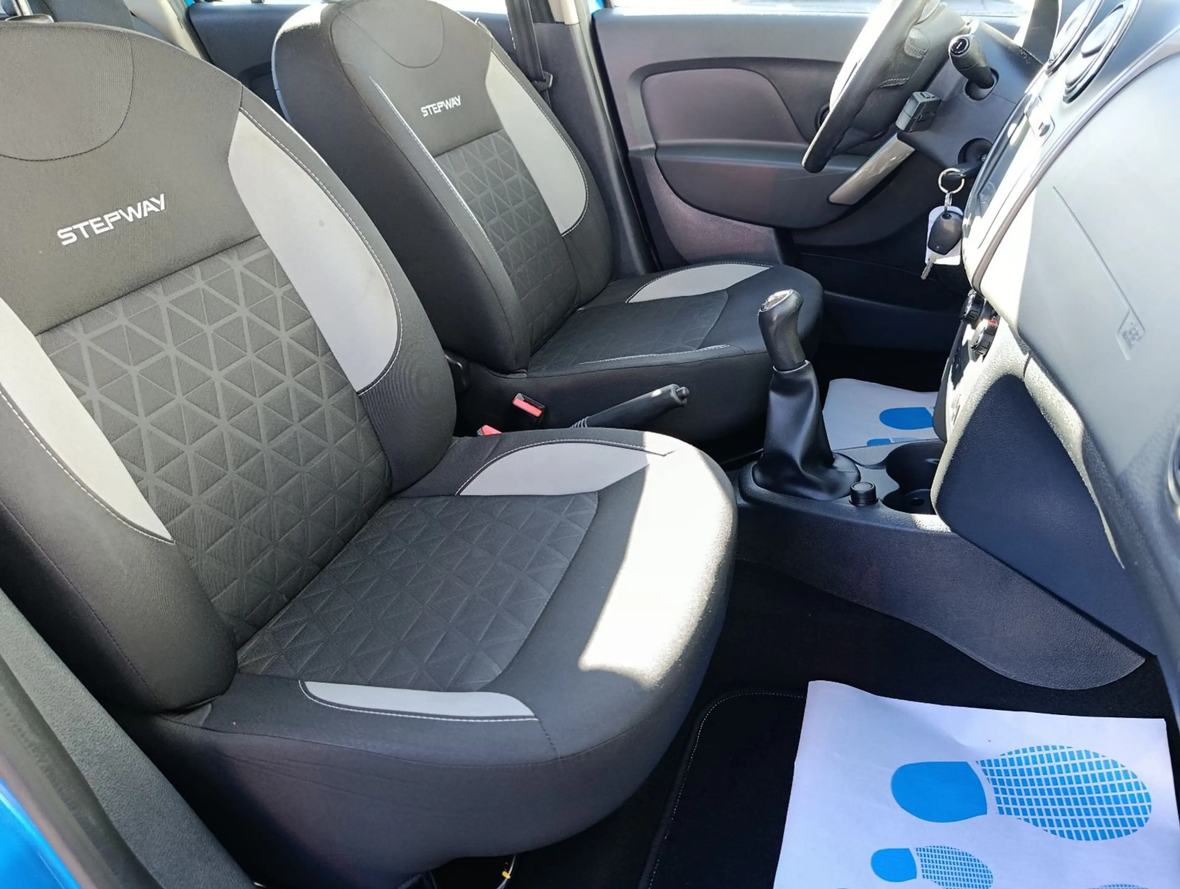 Dacia Sandero II Stepway Prestige Klima Navi Tempomat — photo 13