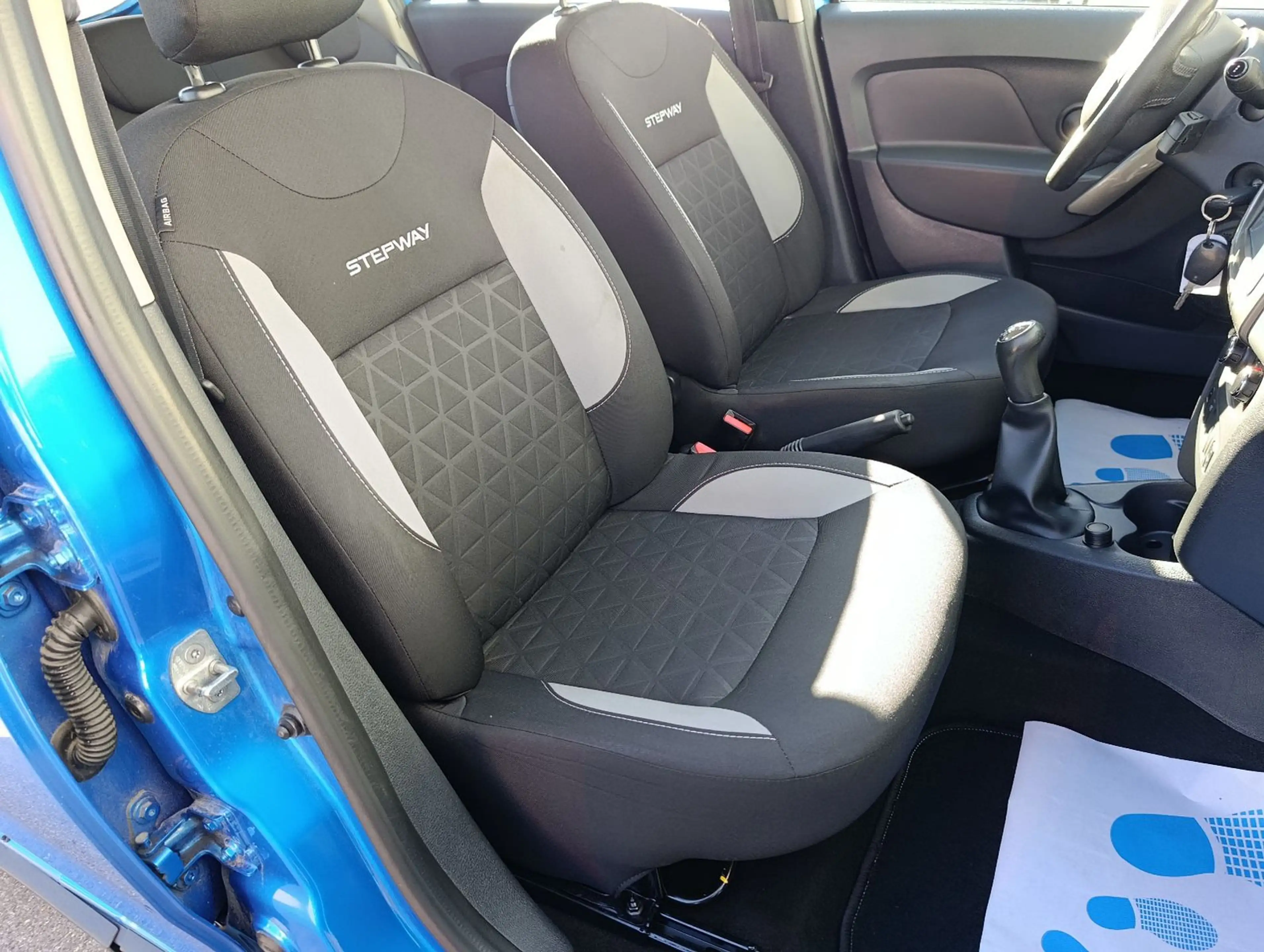 Dacia Sandero II Stepway Prestige Klima Navi Tempomat — photo 14