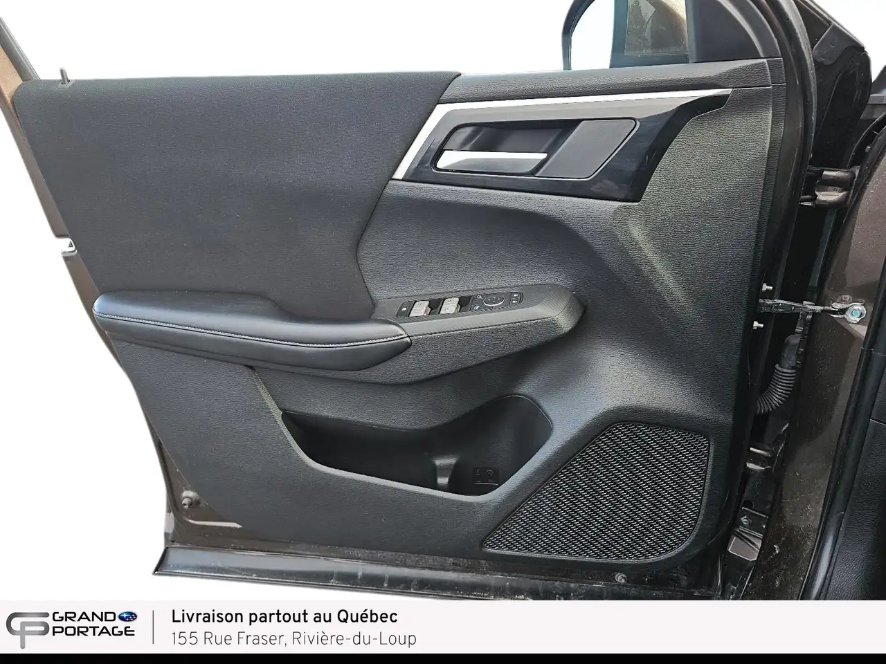 Mitsubishi Outlander снимка Mitsubishi Outlander