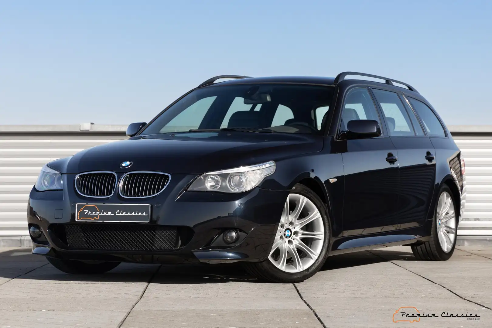 BMW 550 5-serie Touring 550i High Executive E61 | 116.000K Чорний - 1