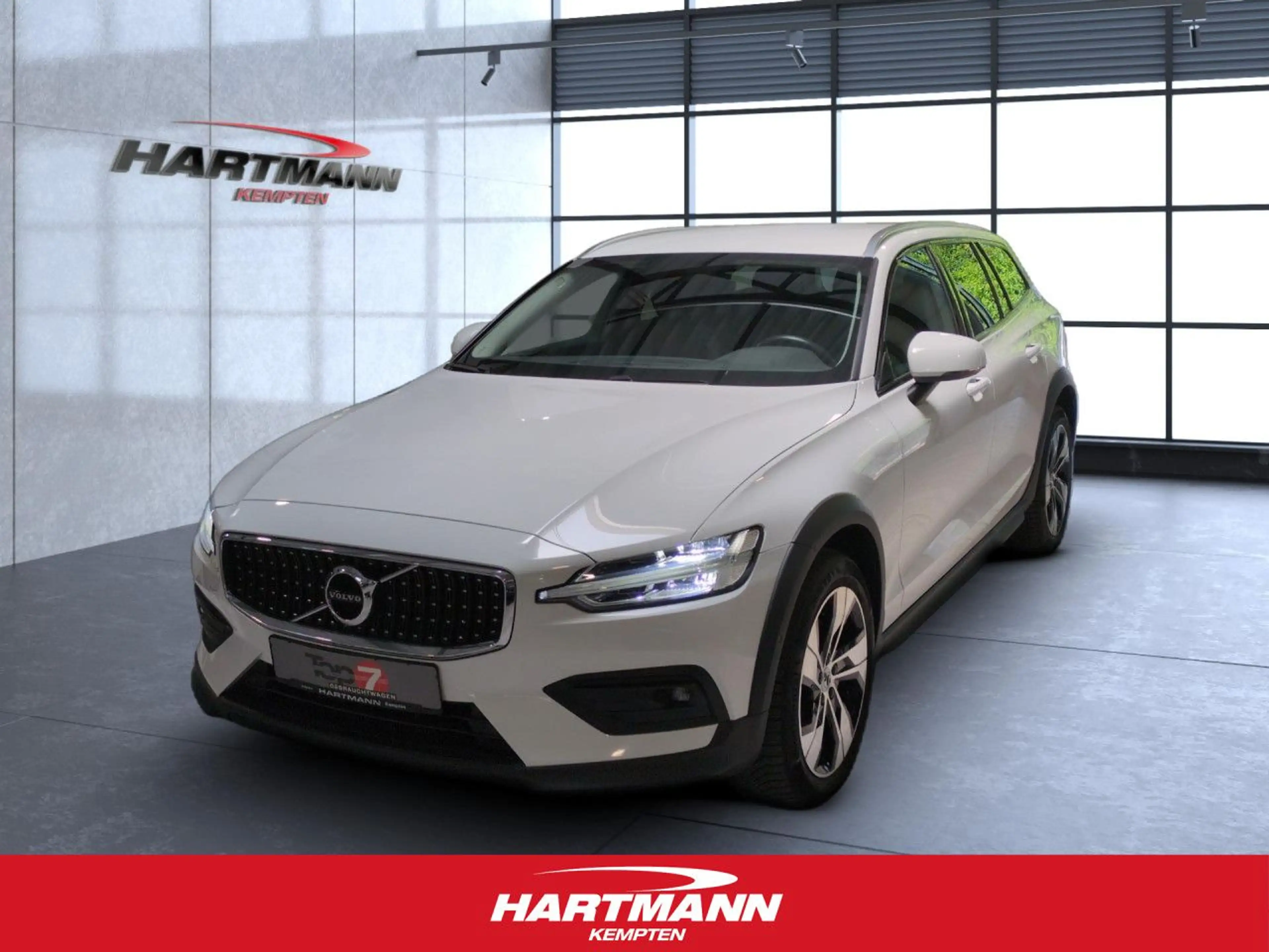 Volvo V60 Cross Country V60 CC Pro AWD Bluetooth Navi LED Vollleder Klima
