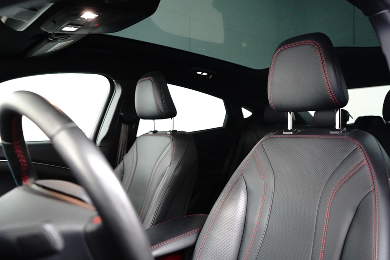 Ford Mustang Mach-E Premium AWD 75 kWh | Panoramdak | B&O Audio | Dode — photo 5