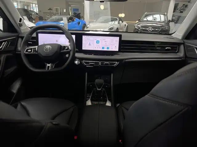 MG MG HS view 13