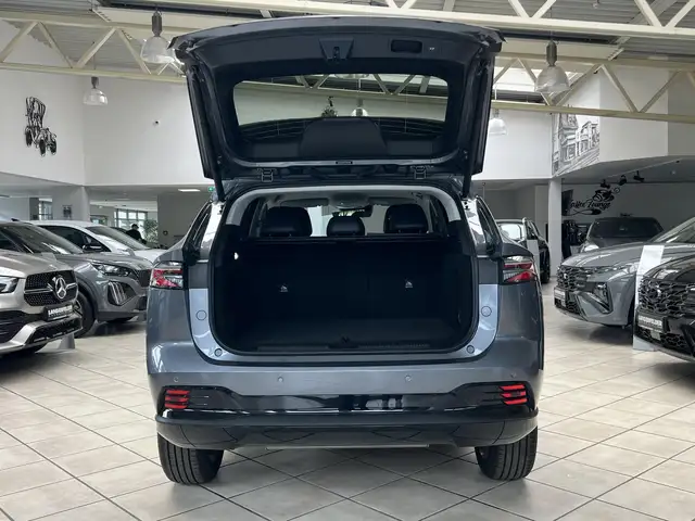 MG MG HS view 5