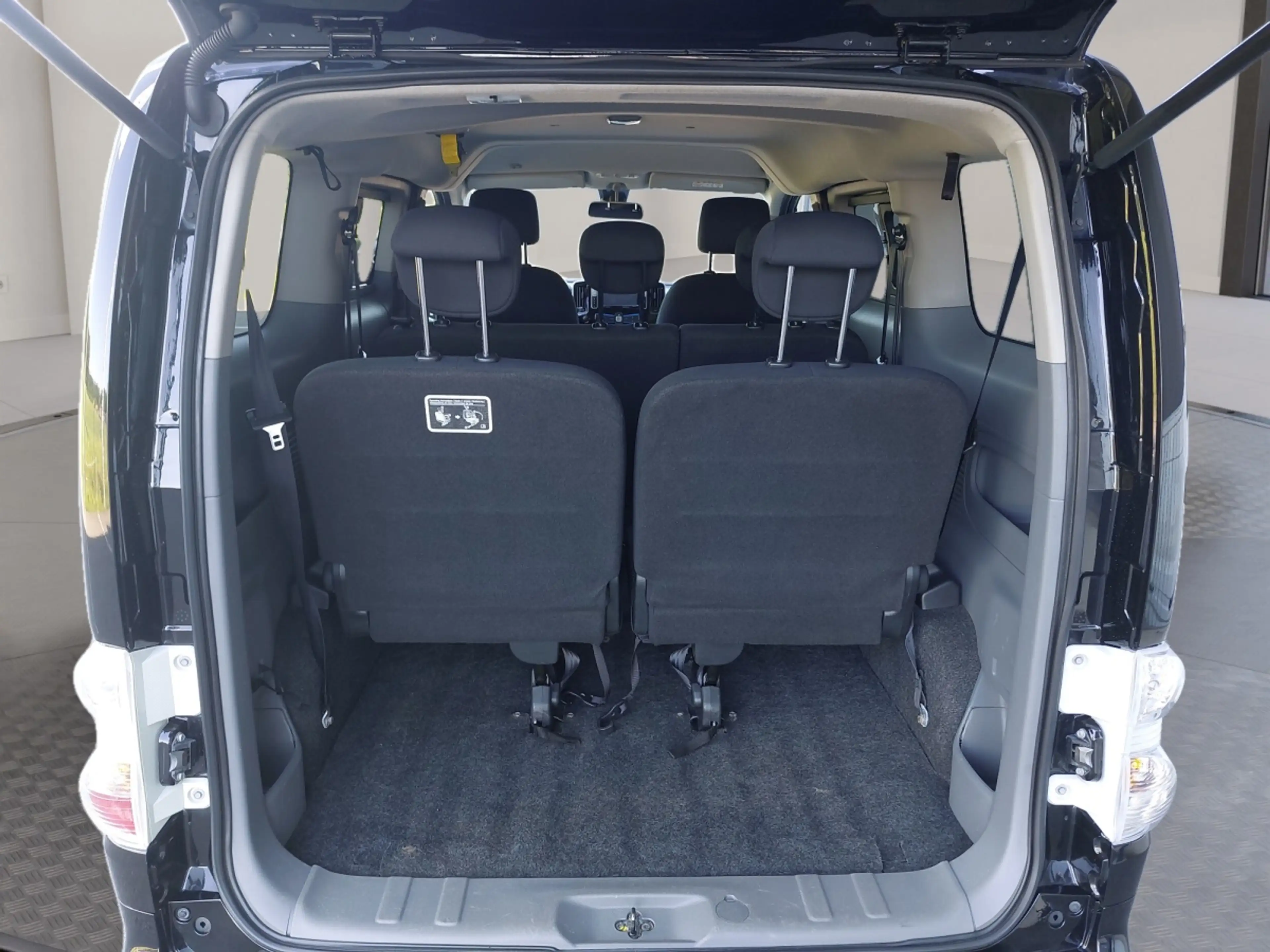 Nissan E-NV200 Evalia Tekna 24kWh — photo 12