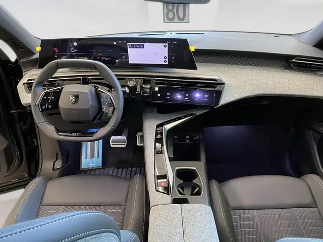 Peugeot 5008 view 6