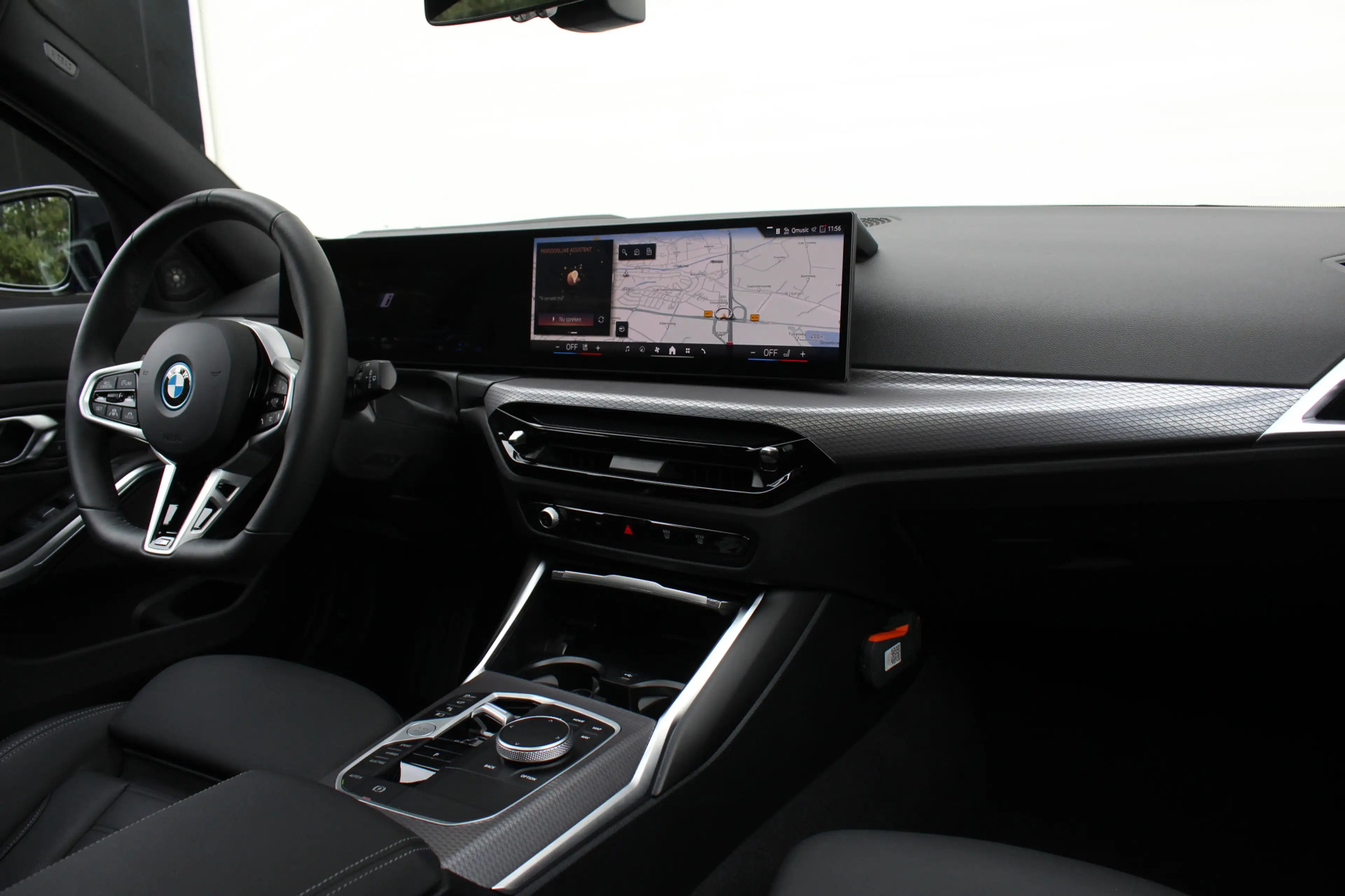 BMW 330 3 Serie Touring 330e M Sport Automaat / Trekhaak / — photo 9