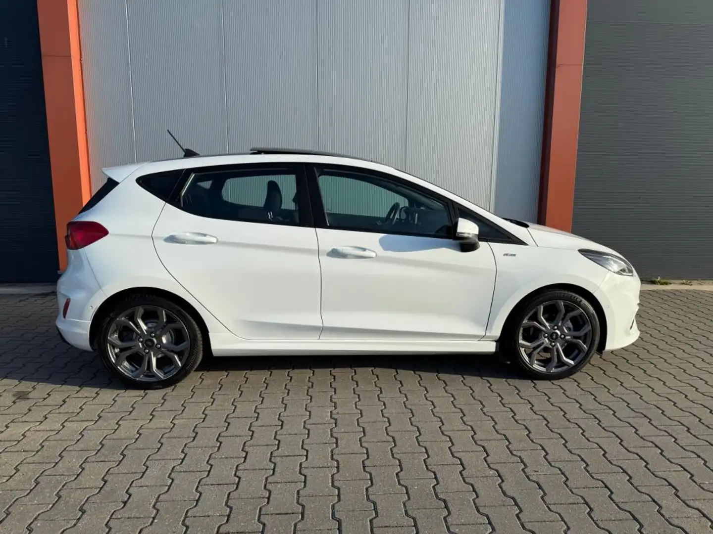 Ford Fiesta 1.0 EcoBoost Hybrid ST-Line X |Pano|B&O| Stoel/stu Wit - 2