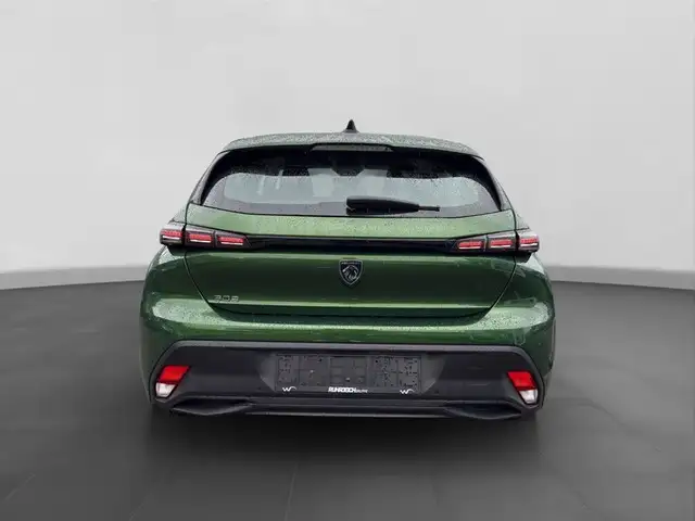 Peugeot 308 view 4