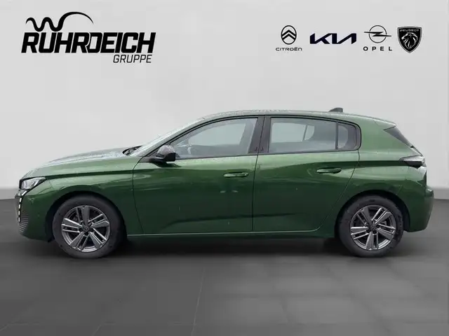 Peugeot 308 view 2