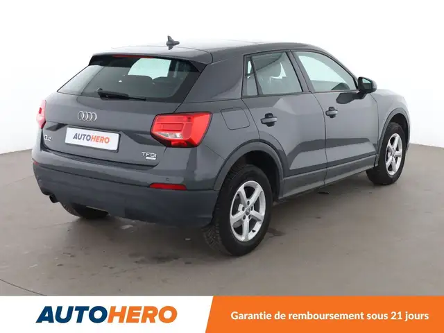 Audi Q2 view 6