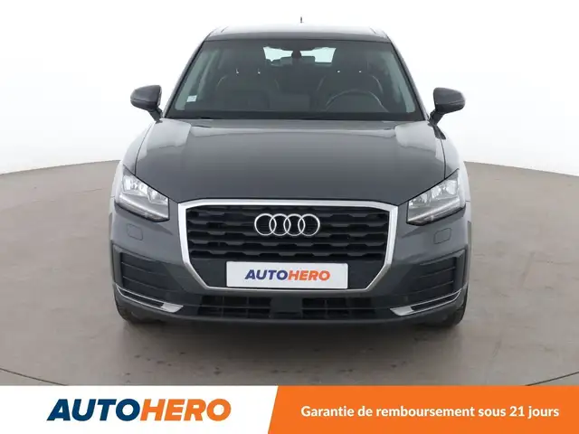 Audi Q2 view 9