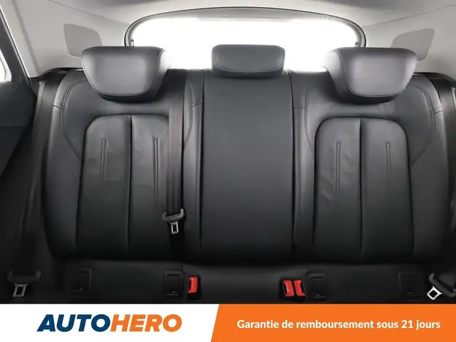 Audi Q2 view 15